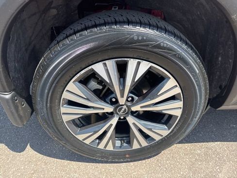 Certified 2023 Nissan Rogue SV AWD/4WD image 34