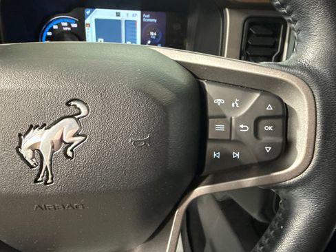 Used 2023 Ford Bronco Outer Banks AWD/4WD image 33