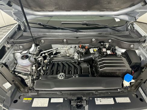 Used 2018 Volkswagen Atlas SEL AWD/4WD image 35