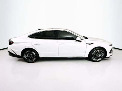 Used 2025 Hyundai Sonata SEL FWD image 10