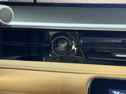 Used 2025 INFINITI QX80 Luxe image 25