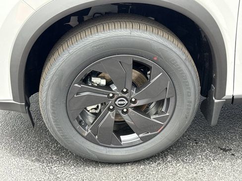 New 2026 Nissan Rogue SV AWD/4WD image 11