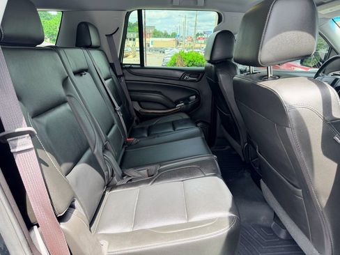 Used 2016 Chevrolet Tahoe LT w/ Luxury Package RWD image 17