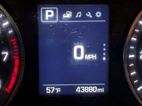 Used 2018 Hyundai Tucson SEL image 12