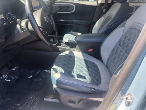 Used 2021 Ford Bronco Sport Outer Banks w/ Outer Banks Package (96D) AWD/4WD image 5