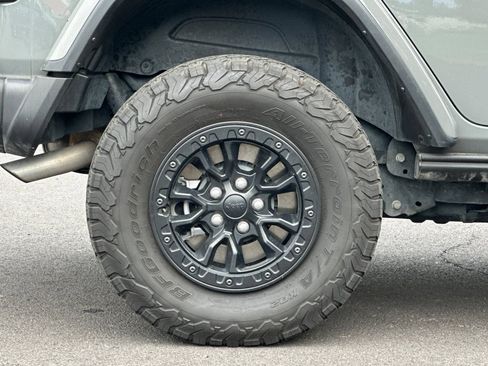 Used 2023 Jeep Wrangler Unlimited Rubicon 4xe AWD/4WD image 27
