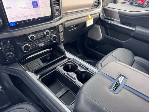 New 2026 Ford F250 Platinum w/ FX4 Off-Road Package image 38