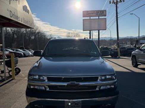 Used 2005 Chevrolet Tahoe LS w/ Preferred Equipment Group image 4