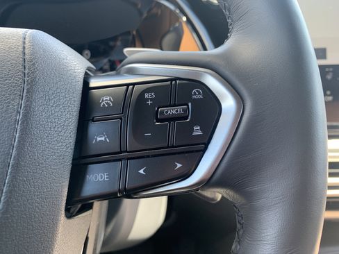 Certified 2025 Lexus RX 350 Premium w/ Accessory Package (Z1) image 20