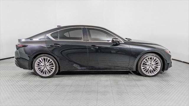 Used 2022 Lexus IS 300 AWD w/ Premium Package image 9