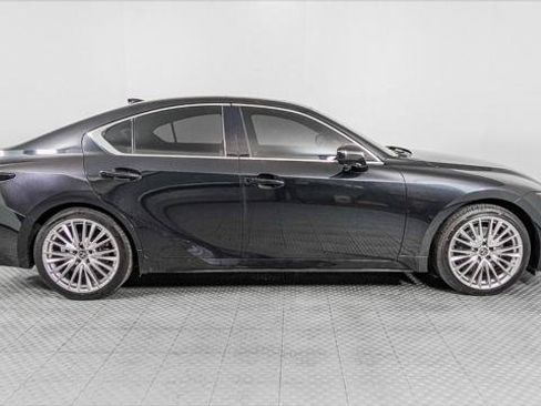 Used 2022 Lexus IS 300 AWD w/ Premium Package image 9