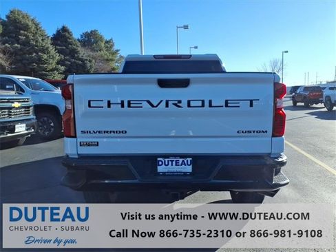 New 2026 Chevrolet Silverado 1500 Custom Trail Boss w/ Dark Appearance Package image 7
