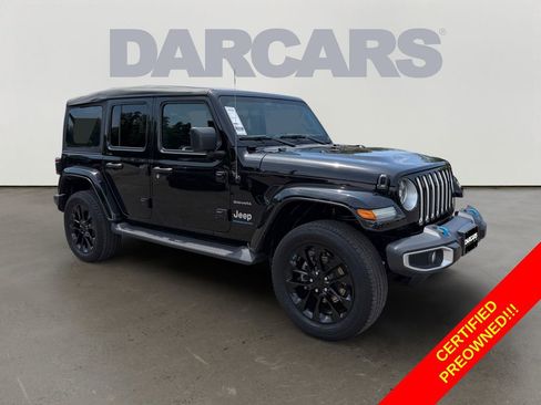 Used 2023 Jeep Wrangler Unlimited Sahara w/ Cold Weather Group AWD/4WD image 1