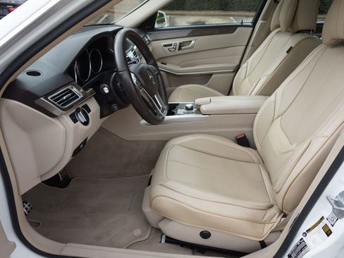 Used 2015 Mercedes-Benz E 350 Sedan image 16