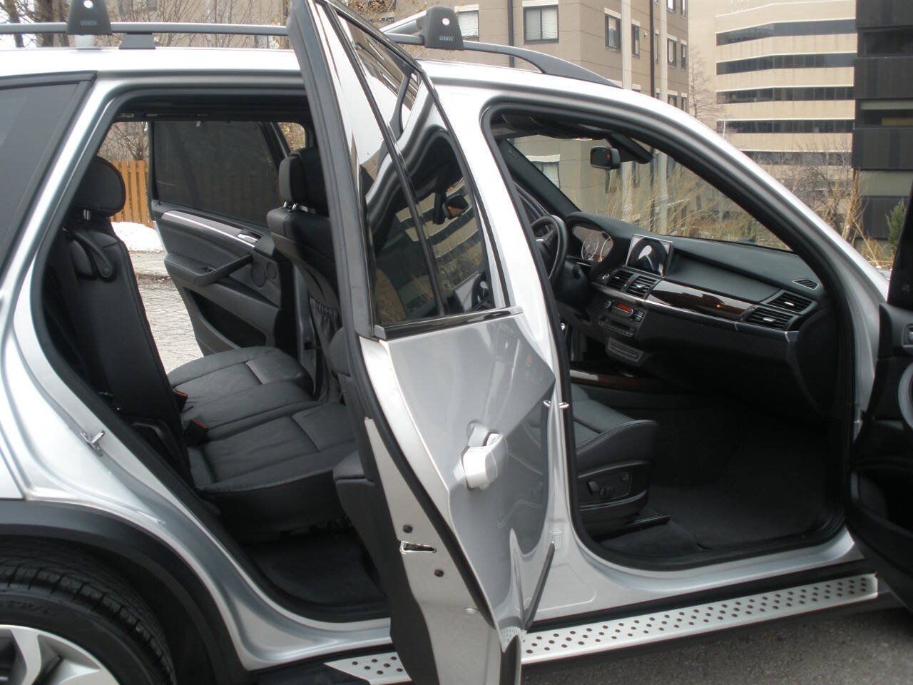Used 2013 BMW X5 xDrive50i AWD/4WD image 24