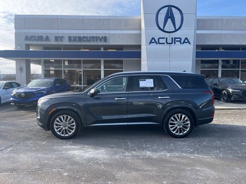 Used 2020 Hyundai Palisade Limited image 2