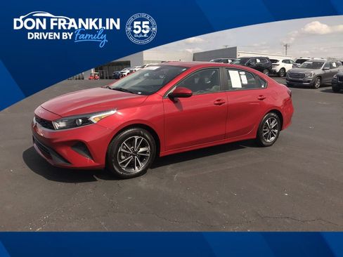 Used 2022 Kia Forte LXS image 1