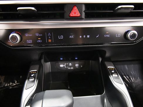 Certified 2024 Kia Sorento S AWD/4WD image 26