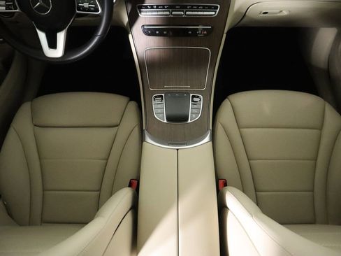 Used 2022 Mercedes-Benz GLC 300 image 16