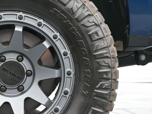 Used 2024 RAM 1500 Laramie AWD/4WD image 43