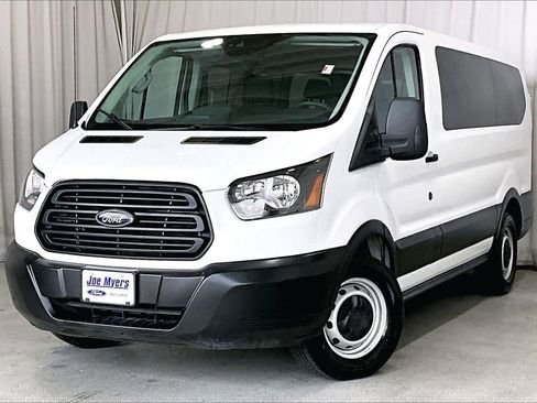 Used 2019 Ford Transit 150 XL RWD image 12