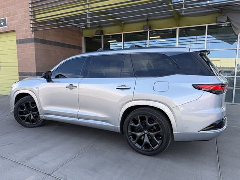 Used 2024 Lexus TX 500h AWD image 5