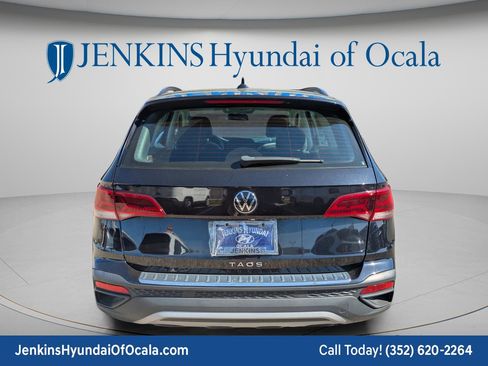 Used 2022 Volkswagen Taos S FWD image 5