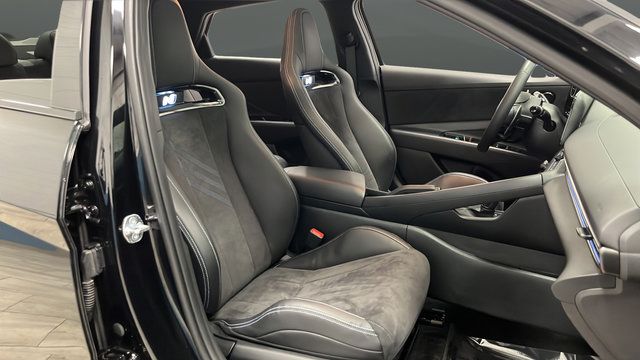 Used 2025 Hyundai Elantra N FWD image 24