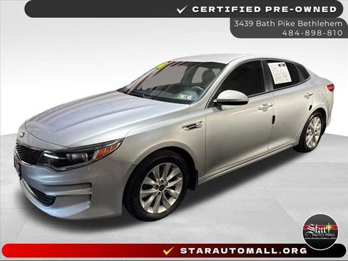 Used 2018 Kia Optima LX w/ Convenience Package image 1