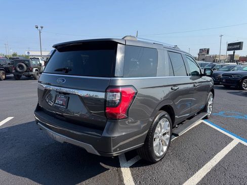 Used 2019 Ford Expedition Limited w/ Equipment Group 302A AWD/4WD image 5