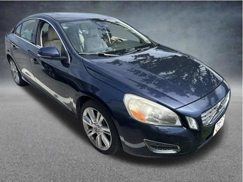 Used 2013 Volvo S60 T6 AWD/4WD image 3