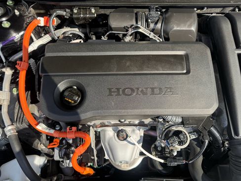 Used 2024 Honda Accord Sport image 28