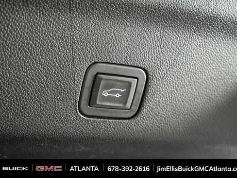 Used 2023 Chevrolet Tahoe Premier RWD image 35