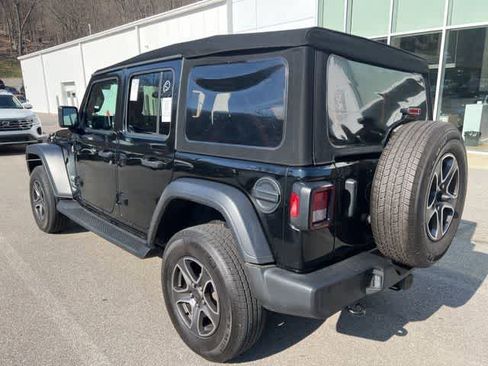Used 2020 Jeep Wrangler Unlimited Sport S image 3