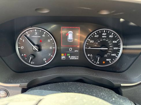 Used 2024 Subaru Ascent Touring w/ Popular Package #2 AWD/4WD image 9