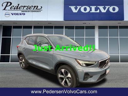Certified 2023 Volvo XC40 B5 Plus w/ Protection Package Premier
