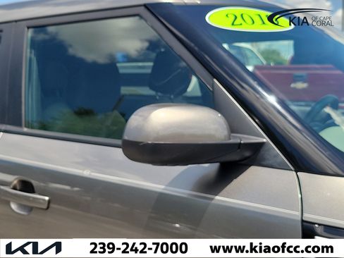 Used 2019 Kia Soul w/ Convenience Package FWD image 8