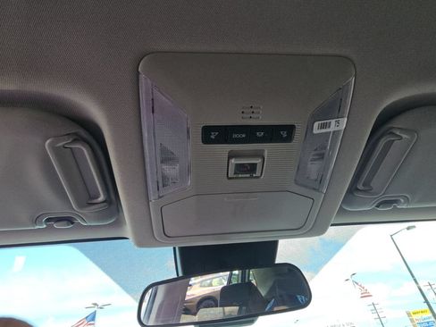 Certified 2025 Toyota RAV4 XLE AWD/4WD image 21