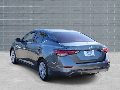 Used 2020 Nissan Sentra S image 3