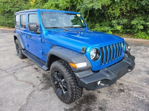 Used 2021 Jeep Wrangler Unlimited Sport AWD/4WD image 3