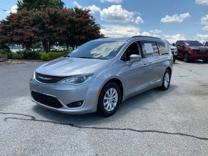 Used 2017 Chrysler Pacifica Touring-L