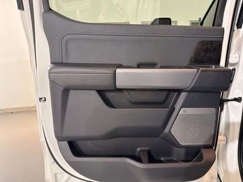 Used 2024 Ford F250 Lariat w/ Lariat Ultimate Package image 14