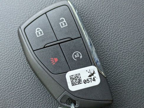 Used 2023 GMC Canyon Elevation w/ Convenience Package image 29