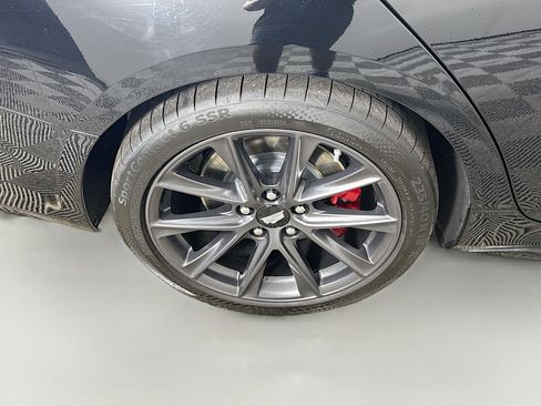 Used 2024 Cadillac CT4 V image 33