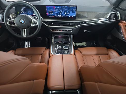 Used 2026 BMW X7 M60i w/ Executive Package AWD/4WD image 12