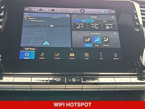 Used 2024 Jeep Wagoneer L Series II RWD image 26