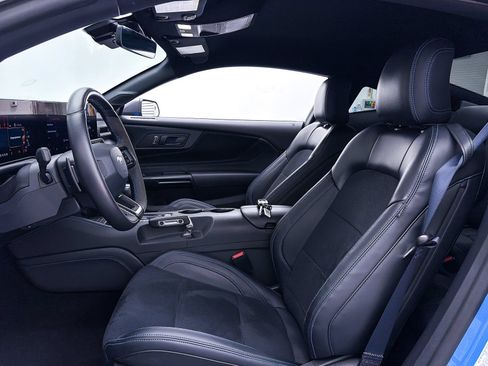 Used 2024 Ford Mustang Dark Horse RWD image 20
