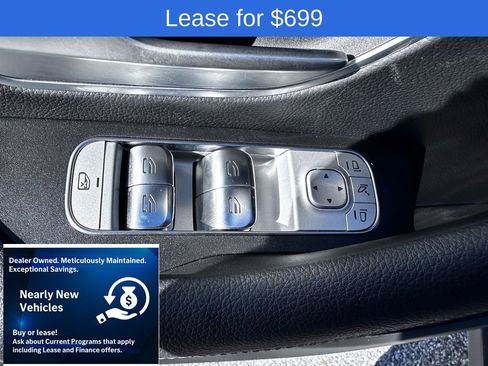 Used 2025 Mercedes-Benz GLE 350 4MATIC image 30