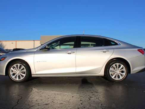 Used 2022 Chevrolet Malibu LT image 11