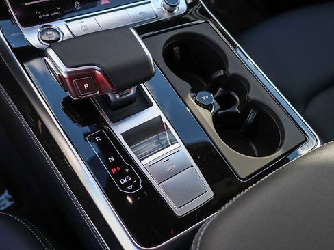 New 2026 Audi Q8 Premium Plus image 26